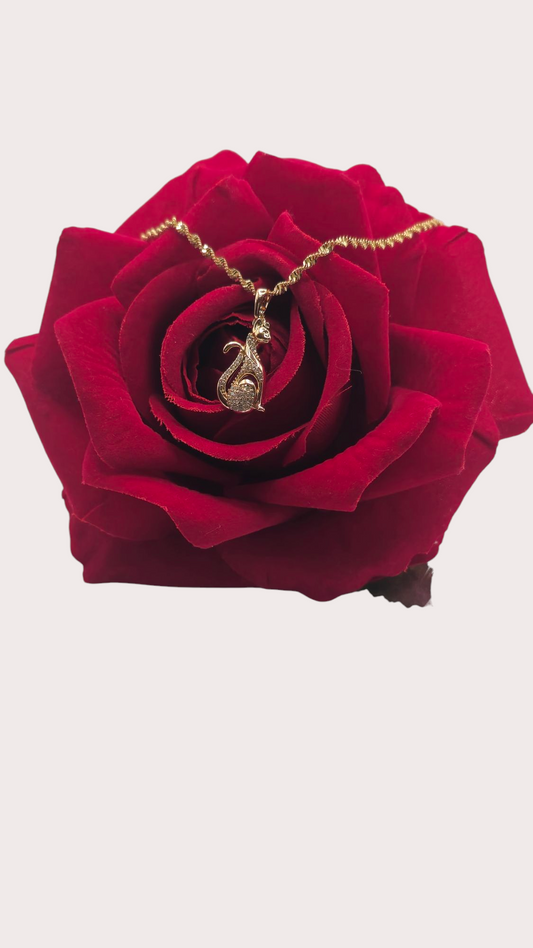 Collier Chat Élégant - Doré  l'or fin - La Bella Dorée