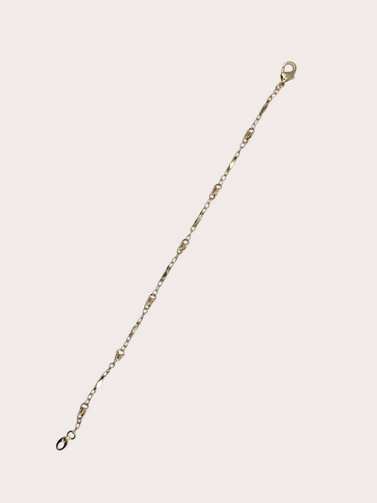 Bracelet Élégance Minimaliste détail fermoir - Doré à l'or fin - La Bella Dorée