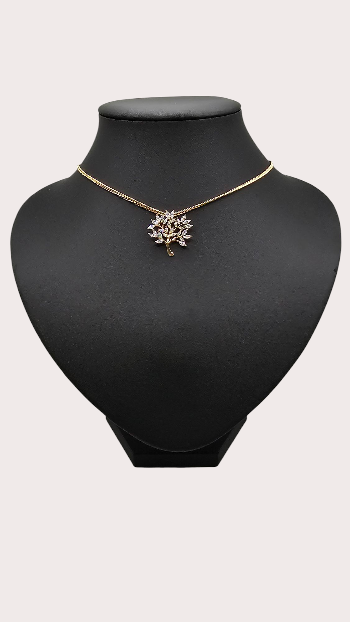 Collier Arbre de Lumière vu porté - Doré à l'or fin - La Bella Dorée